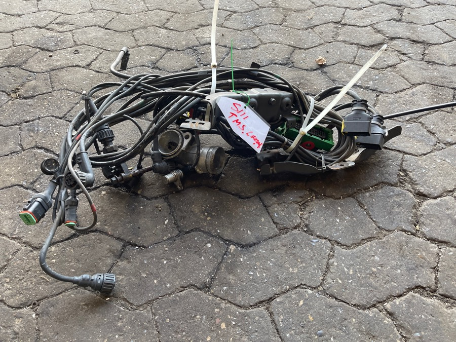 SCANIA GEARBOX CABELS & WIRE TMS2 - Кабели/ Провода для Грузовиков: фото 1 SCANIA GEARBOX CABELS & WIRE TMS2 - Кабели/ Провода для Грузовиков: фото 1