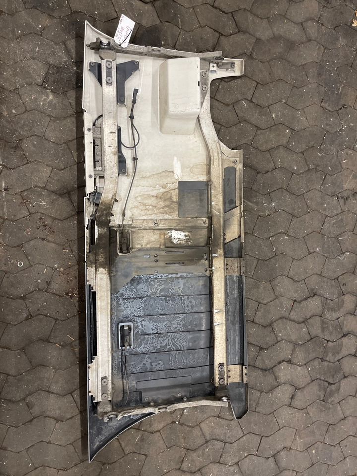 SCANIA LEFT SIDE PANEL - Кузов и экстерьер для Грузовиков: фото 2 SCANIA LEFT SIDE PANEL - Кузов и экстерьер для Грузовиков: фото 2