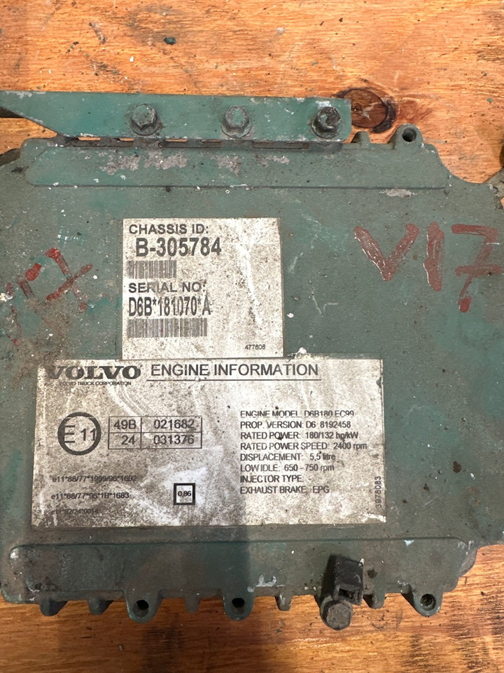 VOLVO ECU 20412508 P01 - Блок управления для Грузовиков: фото 1 VOLVO ECU 20412508 P01 - Блок управления для Грузовиков: фото 1