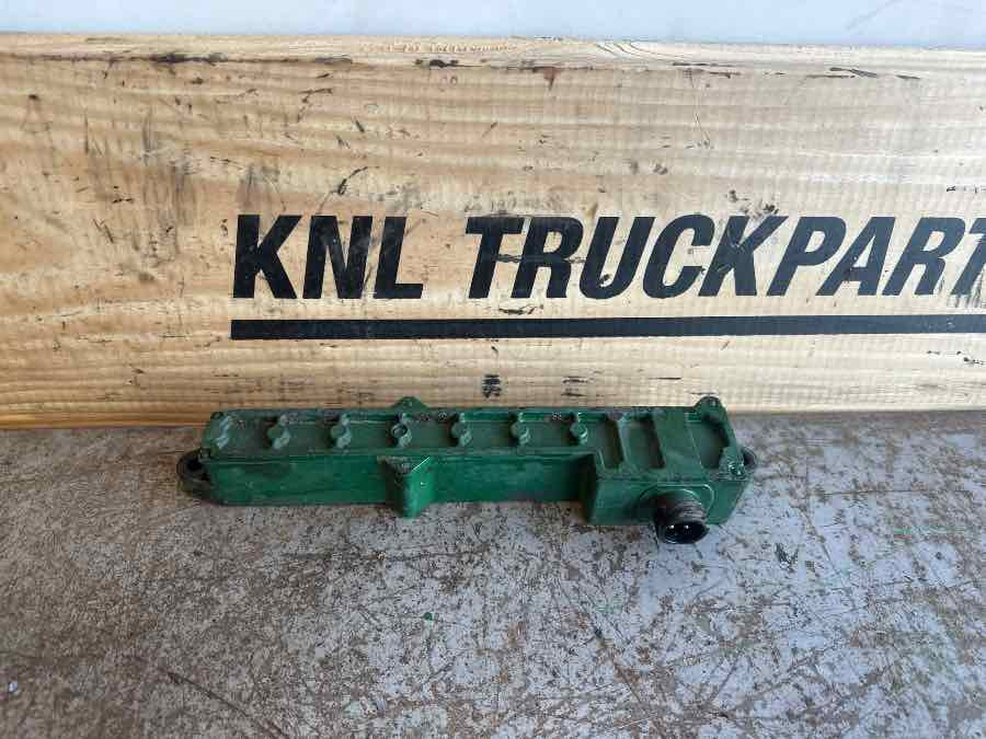 VOLVO STEERING CYLINDER VALVE 21933934 - Тормозной клапан для Грузовиков: фото 1 VOLVO STEERING CYLINDER VALVE 21933934 - Тормозной клапан для Грузовиков: фото 1