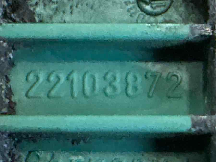 VOLVO VALVE COVER 22103872 - Двигатель и запчасти для Грузовиков: фото 3 VOLVO VALVE COVER 22103872 - Двигатель и запчасти для Грузовиков: фото 3