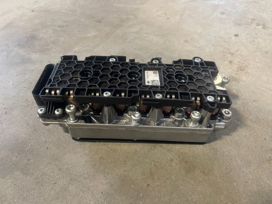 ZF TRAXTON VALVE ECU 0501.330.550 - Коробка передач и запчасти для Грузовиков: фото 1 ZF TRAXTON VALVE ECU 0501.330.550 - Коробка передач и запчасти для Грузовиков: фото 1