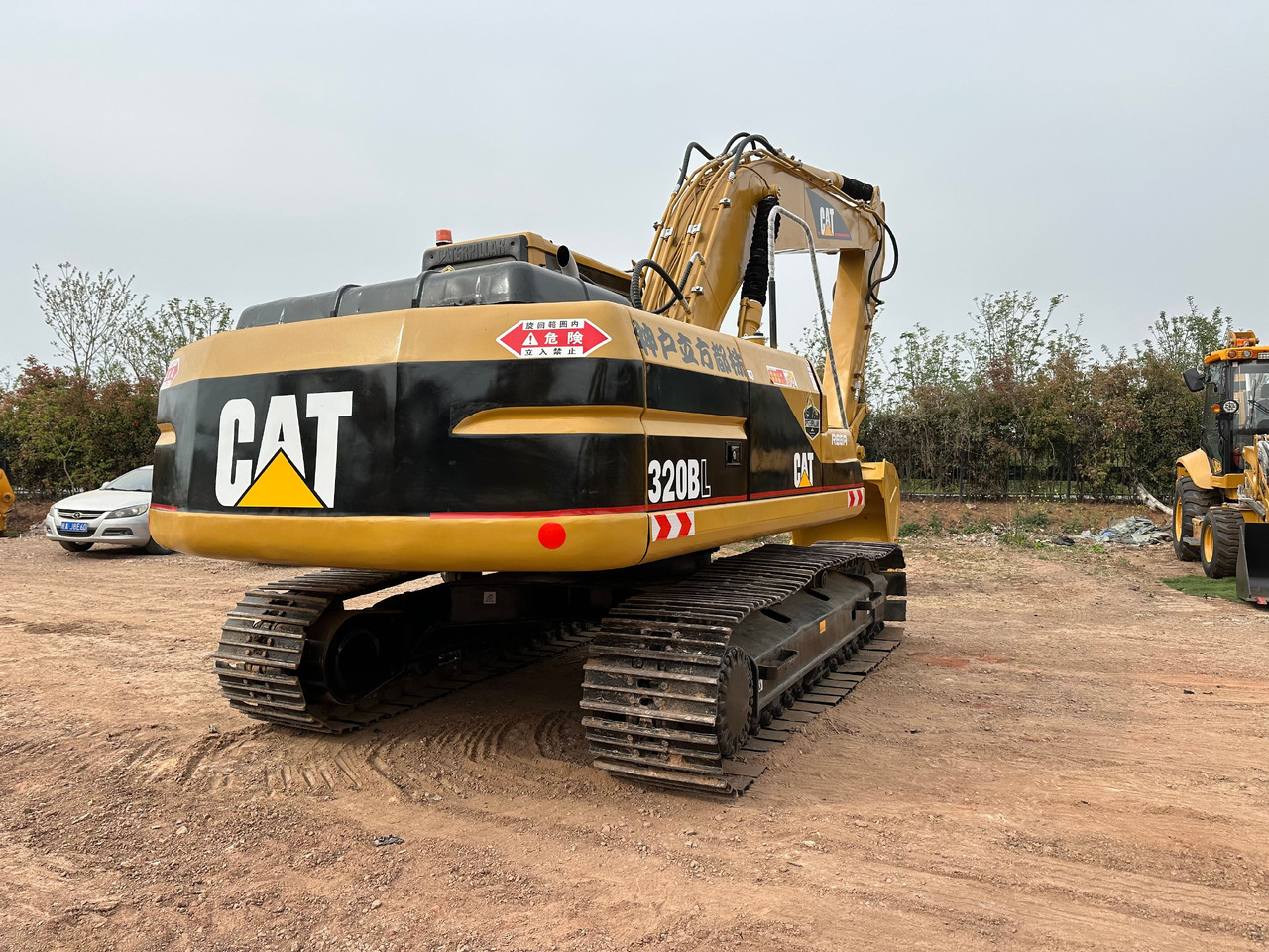 CAT 320BL crawler excavator - Гусеничный экскаватор: фото 3 CAT 320BL crawler excavator - Гусеничный экскаватор: фото 3