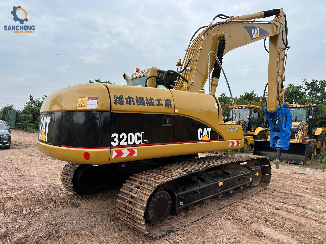 CAT 320CL with hammer - Гусеничный экскаватор: фото 4 CAT 320CL with hammer - Гусеничный экскаватор: фото 4