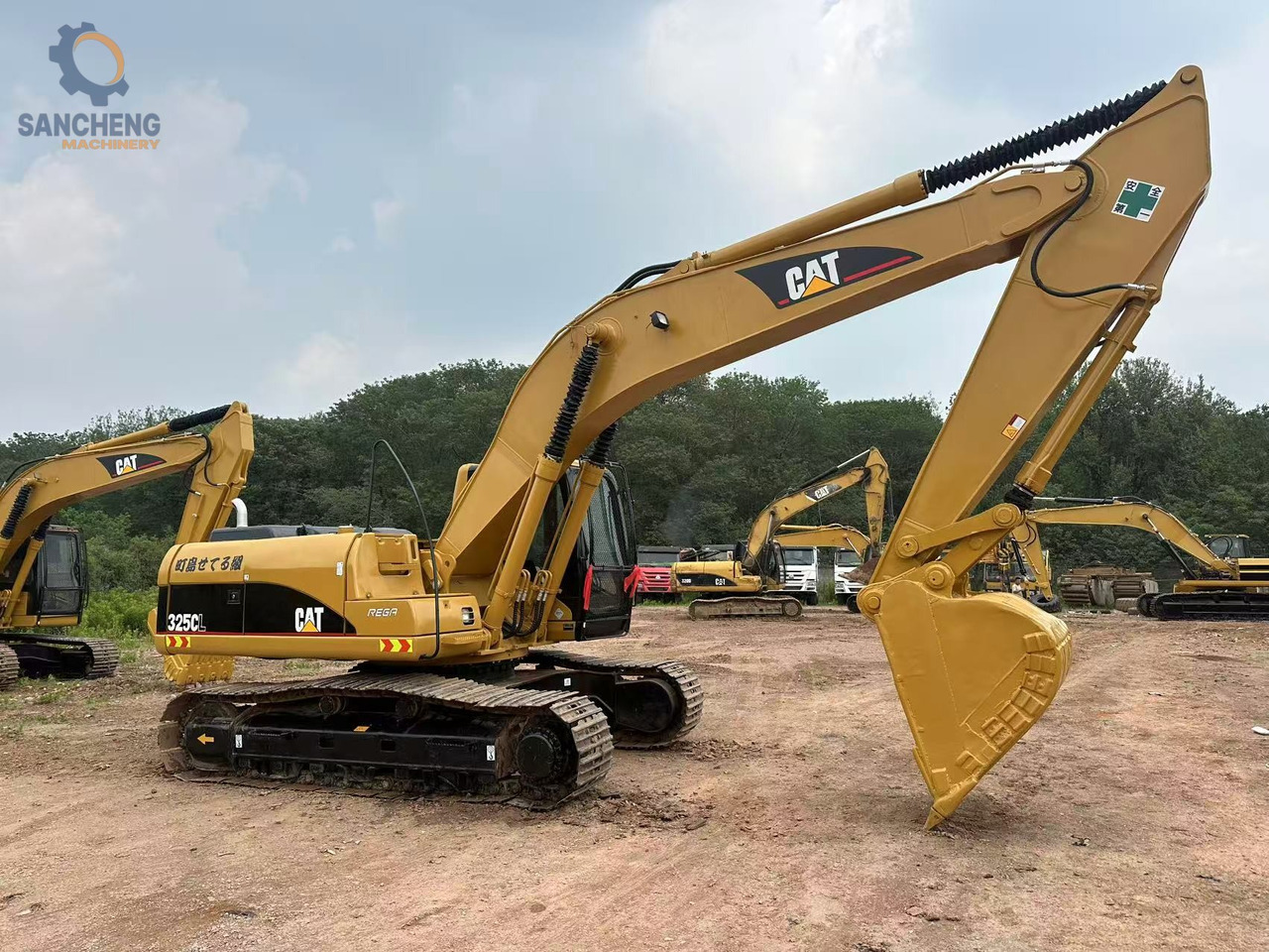 CAT 325 CL - Гусеничный экскаватор: фото 2 CAT 325 CL - Гусеничный экскаватор: фото 2