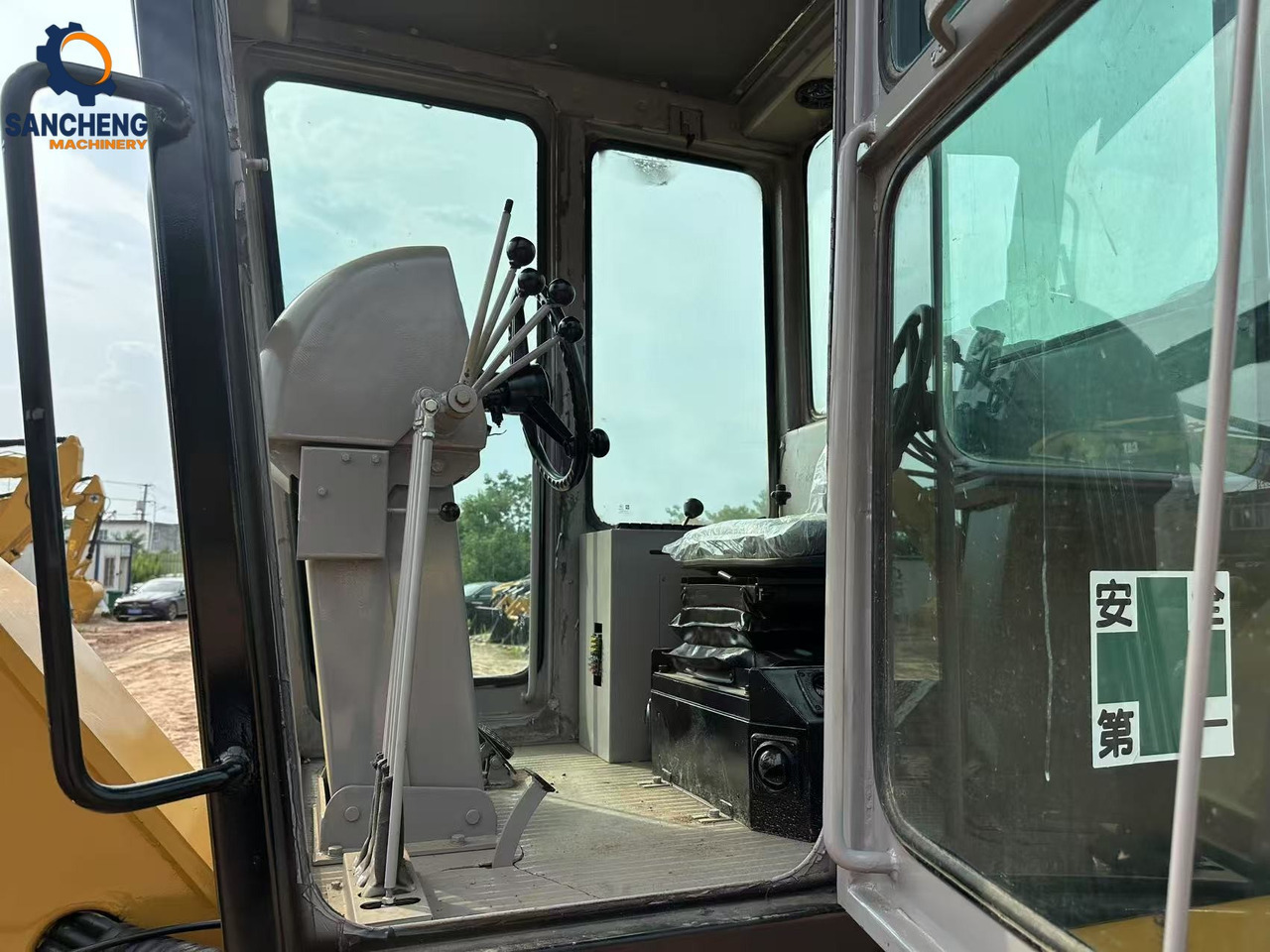 CATERPILLAR 140K в лизинг CATERPILLAR 140K: фото 10