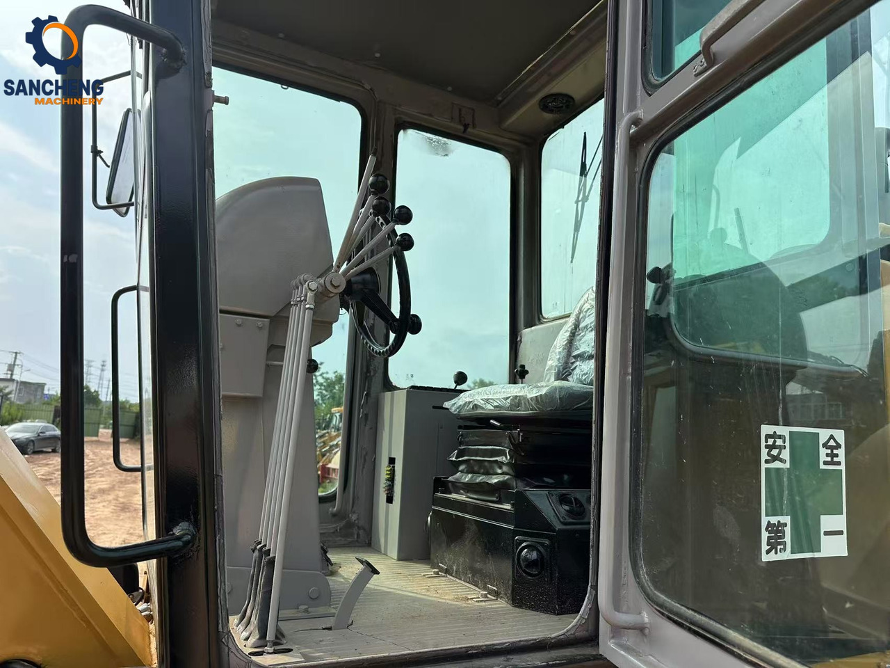 CATERPILLAR 140K в лизинг CATERPILLAR 140K: фото 9