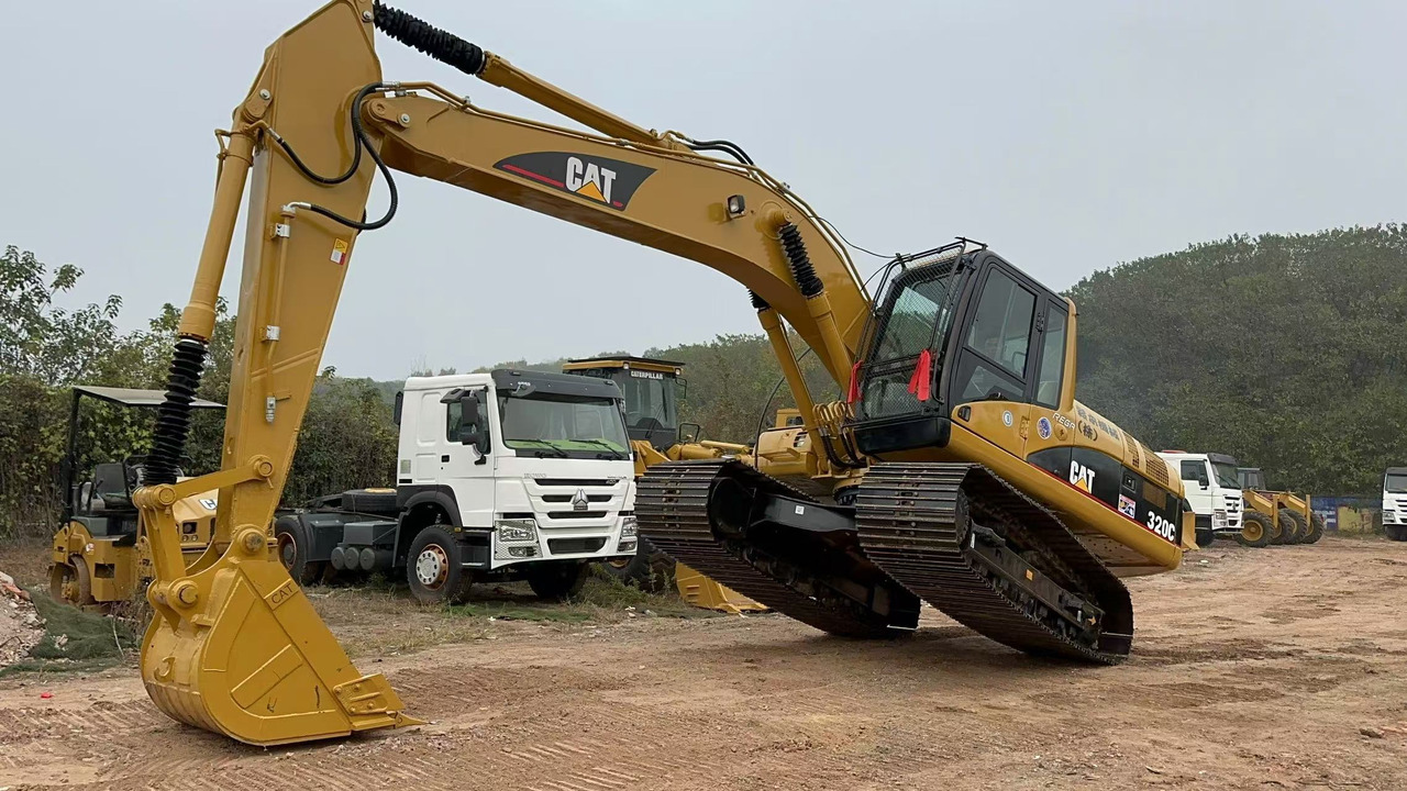 CATERPILLAR 320CL - Гусеничный экскаватор: фото 4 CATERPILLAR 320CL - Гусеничный экскаватор: фото 4