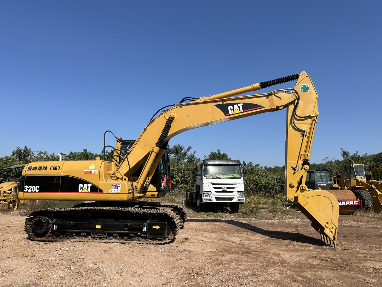 CATERPILLAR 320CL - Гусеничный экскаватор: фото 1 CATERPILLAR 320CL - Гусеничный экскаватор: фото 1
