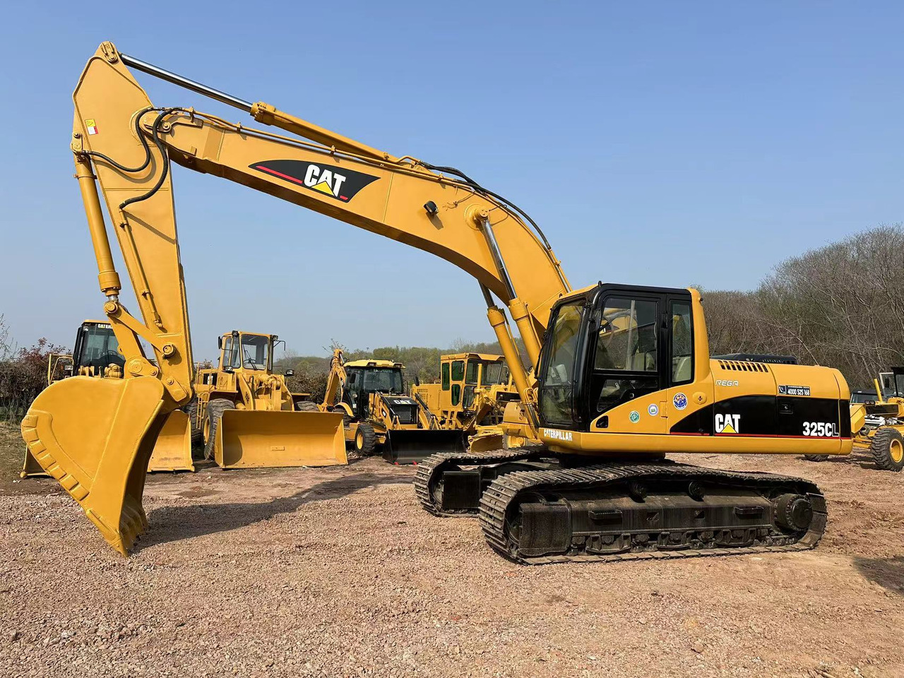 CATERPILLAR 325C - Гусеничный экскаватор: фото 2 CATERPILLAR 325C - Гусеничный экскаватор: фото 2