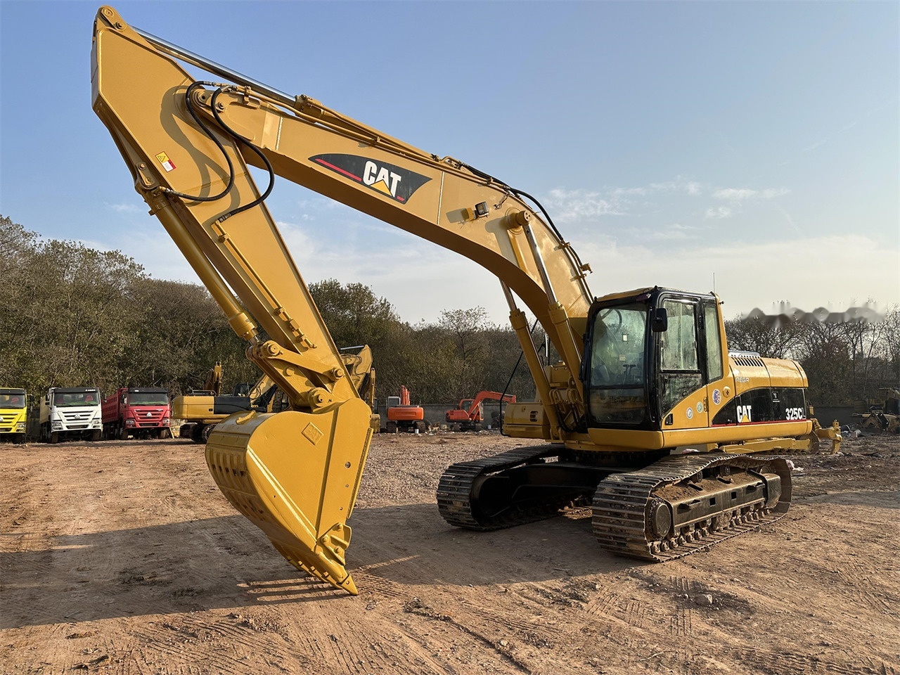 CATERPILLAR 325CL - Гусеничный экскаватор: фото 2 CATERPILLAR 325CL - Гусеничный экскаватор: фото 2