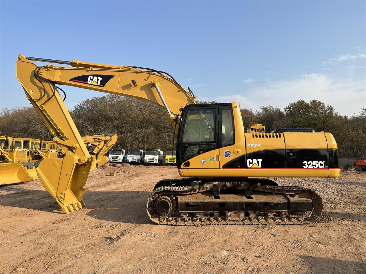 CATERPILLAR 325CL - Гусеничный экскаватор: фото 1 CATERPILLAR 325CL - Гусеничный экскаватор: фото 1