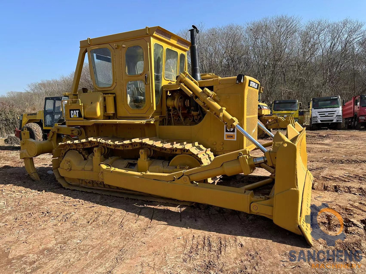CATERPILLAR D8K - Бульдозер: фото 1 CATERPILLAR D8K - Бульдозер: фото 1