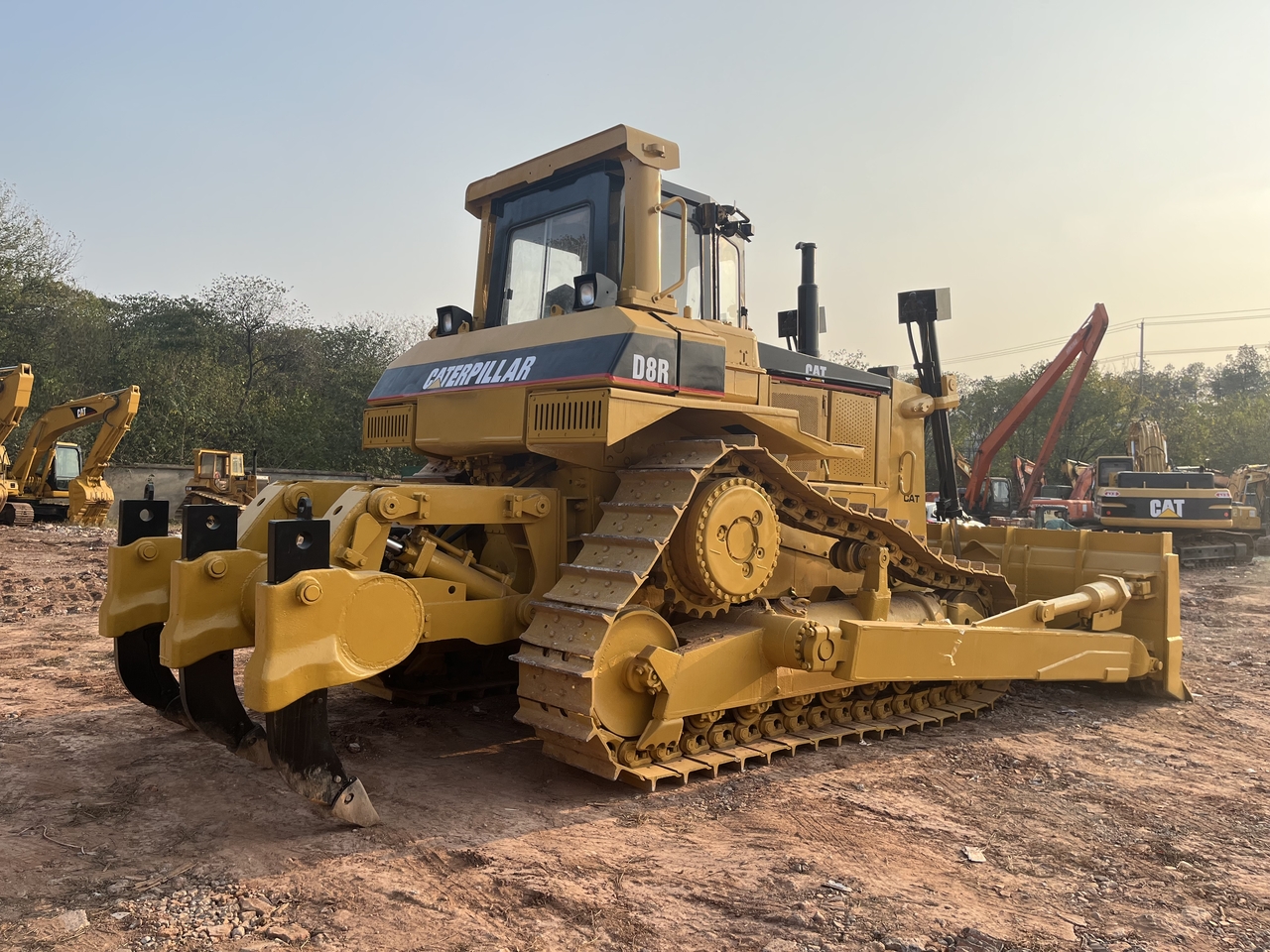 CATERPILLAR D8R - Бульдозер: фото 5 CATERPILLAR D8R - Бульдозер: фото 5