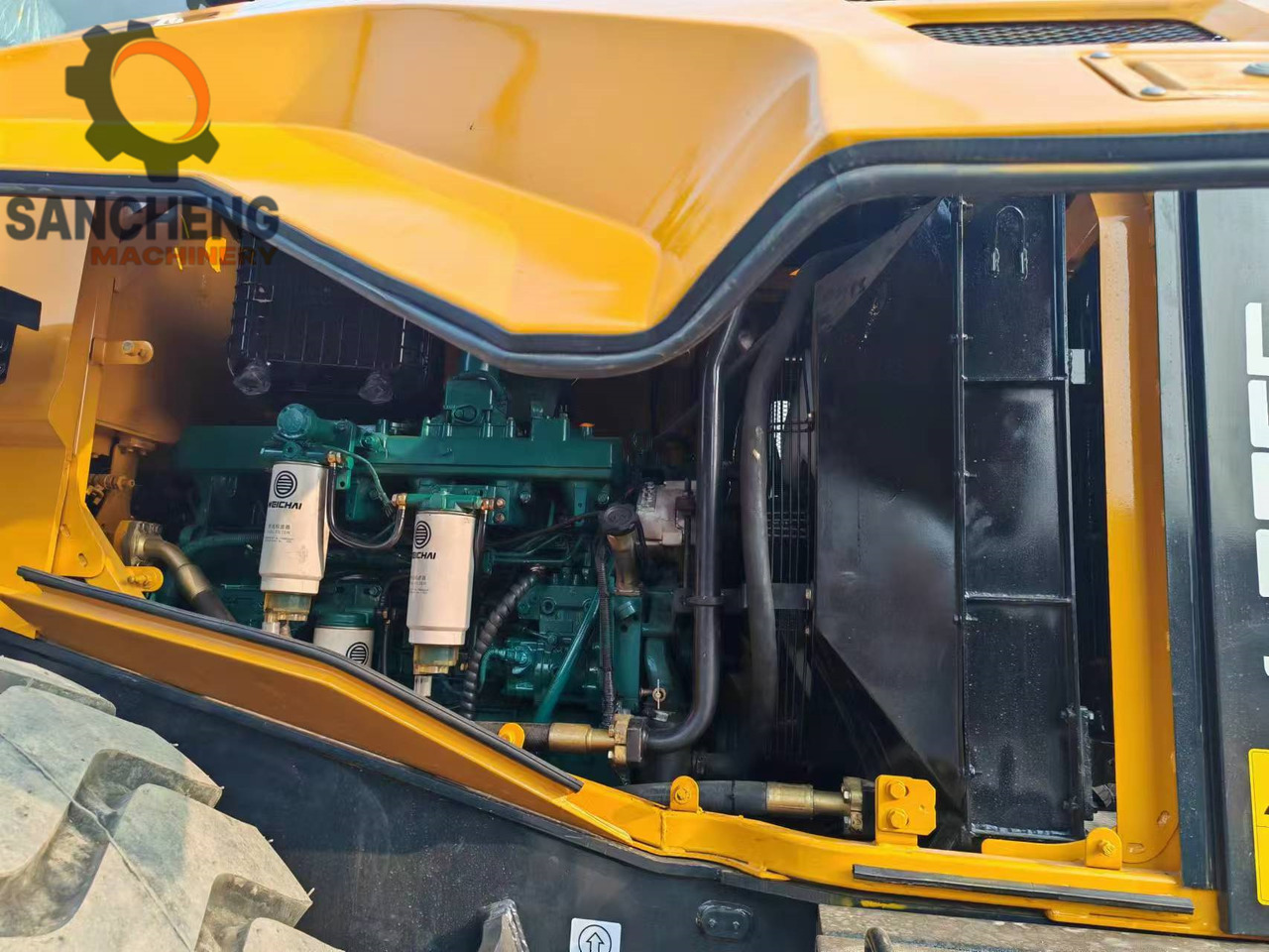 Колёсный погрузчик SDLG L956F: фото 9