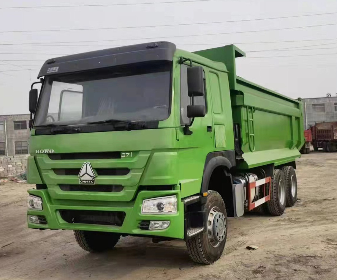 SINOTRUK Howo 371hp tipper truck - Самосвал: фото 1 SINOTRUK Howo 371hp tipper truck - Самосвал: фото 1