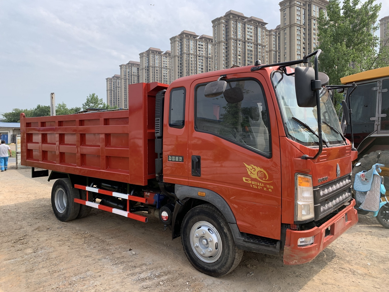 SINOTRUK Howo Dump truck 4x2 - Самосвал: фото 1 SINOTRUK Howo Dump truck 4x2 - Самосвал: фото 1