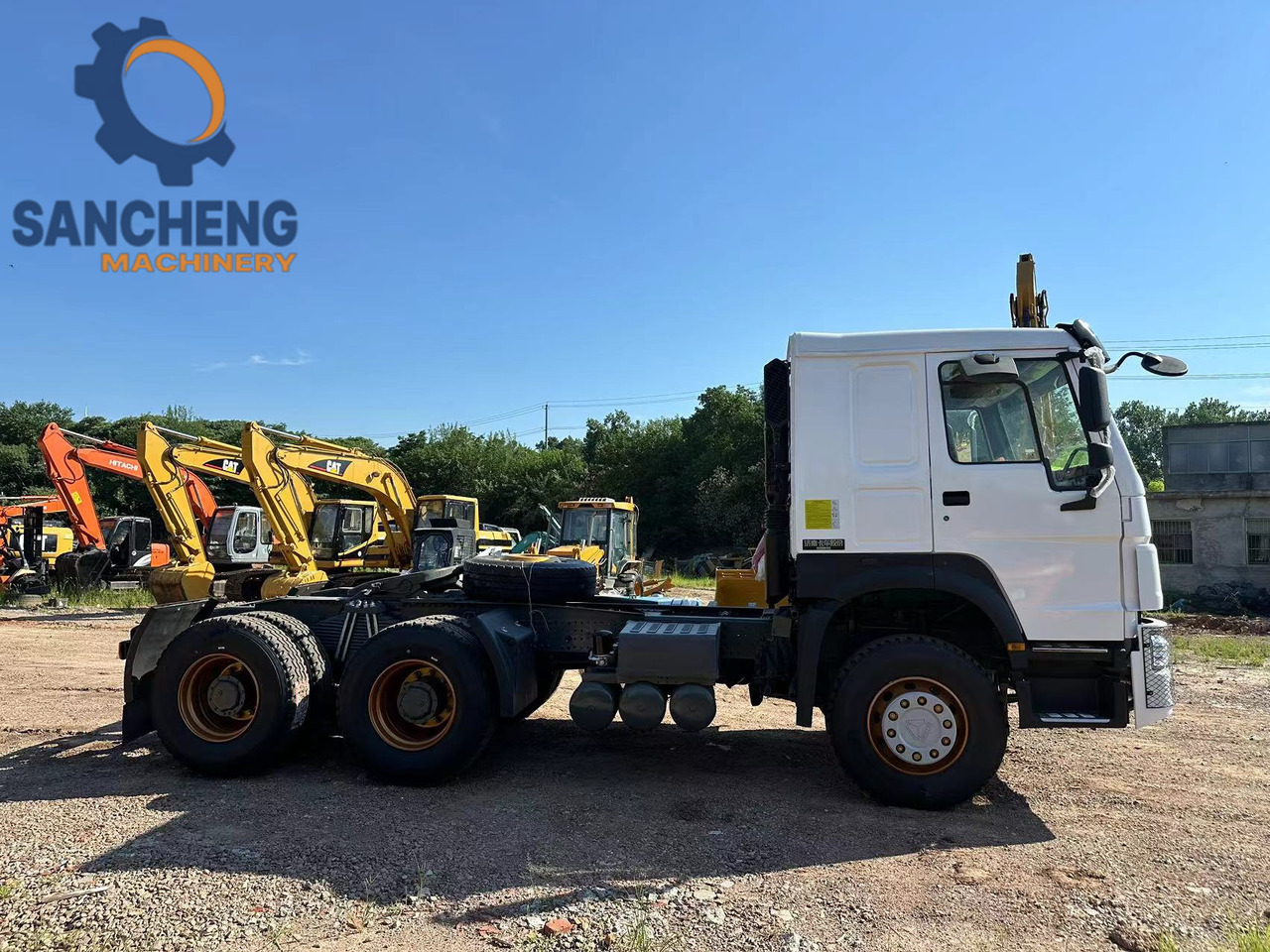 SINOTRUK HOWO Truck Head 371 - Тягач: фото 4 SINOTRUK HOWO Truck Head 371 - Тягач: фото 4