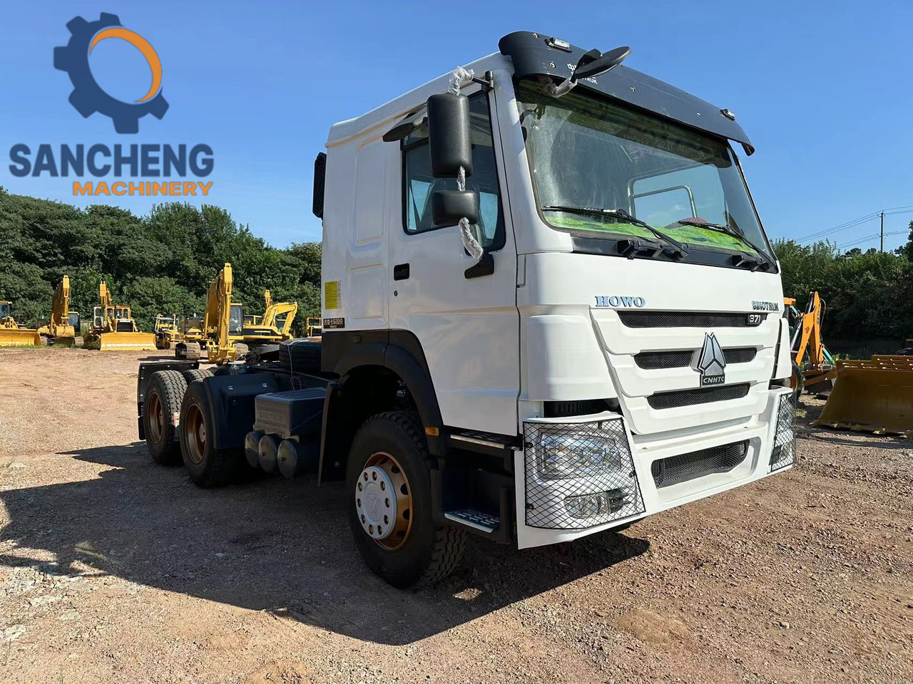 SINOTRUK HOWO Truck Head 371 - Тягач: фото 2 SINOTRUK HOWO Truck Head 371 - Тягач: фото 2