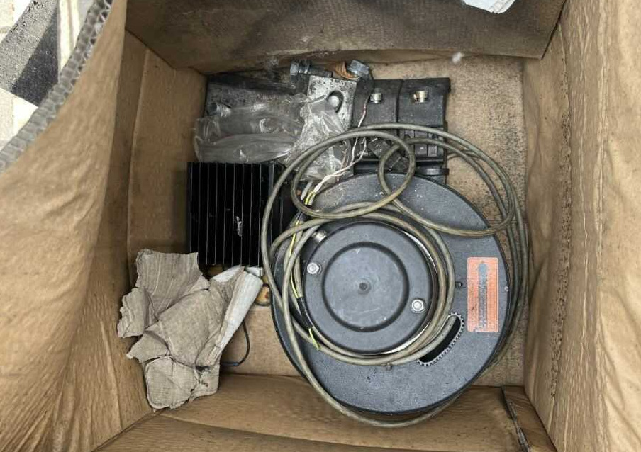 Cascade UEC-07-2003 R0, Kartonklammer - Захват для Погрузочно-разгрузочной техники: фото 4 Cascade UEC-07-2003 R0, Kartonklammer - Захват для Погрузочно-разгрузочной техники: фото 4