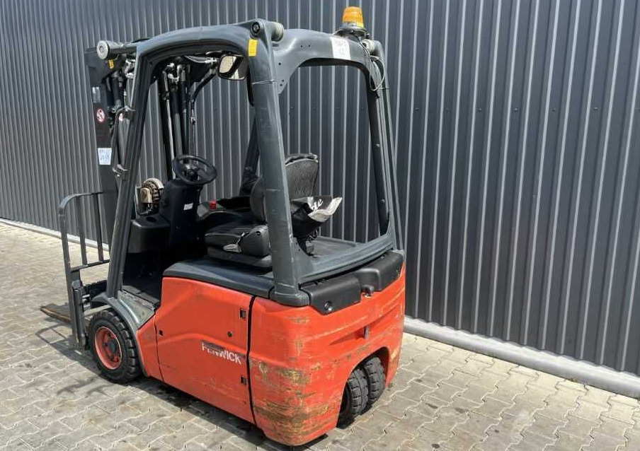 Linde E14-01 - Электропогрузчик: фото 3 Linde E14-01 - Электропогрузчик: фото 3