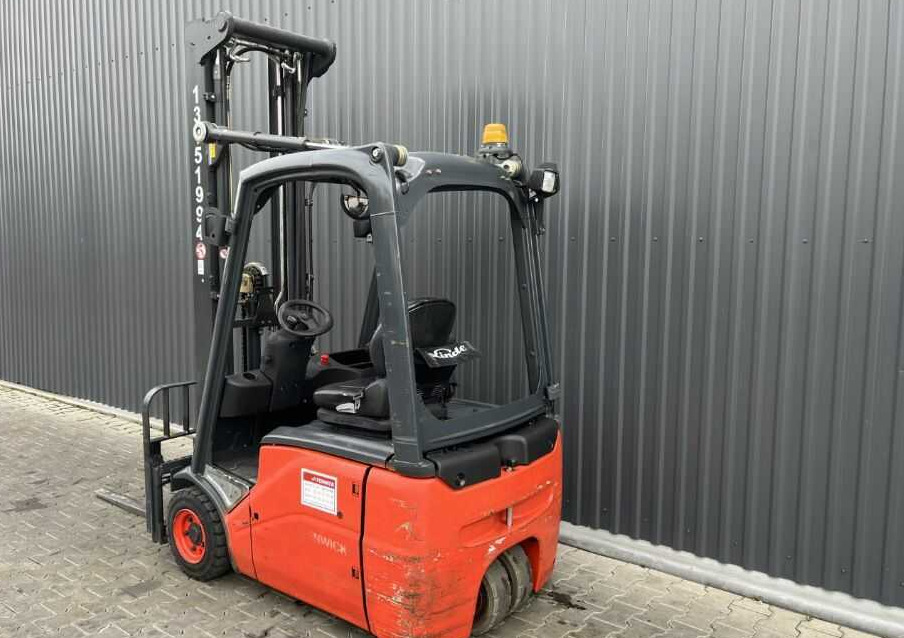 Linde E15-01 - Электропогрузчик: фото 3 Linde E15-01 - Электропогрузчик: фото 3