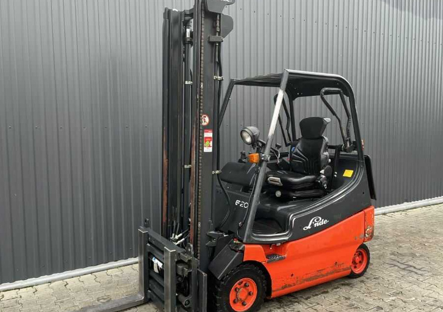 Linde E20 - Электропогрузчик: фото 1 Linde E20 - Электропогрузчик: фото 1