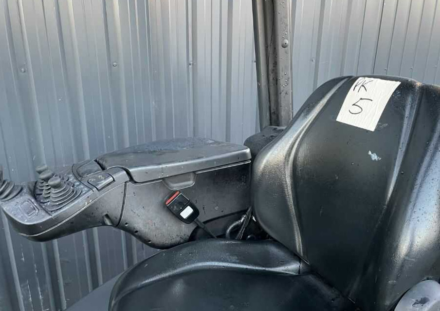 Газовый погрузчик Linde H20T-01: фото 6