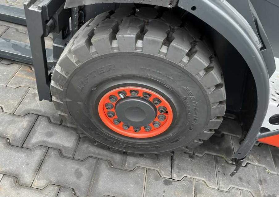 Газовый погрузчик Linde H25T-02: фото 10