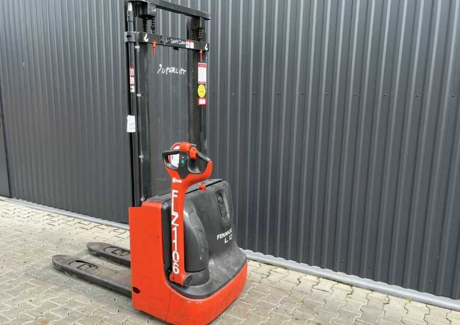 Linde L10 - Штабелер: фото 3 Linde L10 - Штабелер: фото 3