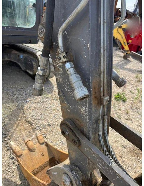 Mecalac 6MCR - Гусеничный экскаватор: фото 3 Mecalac 6MCR - Гусеничный экскаватор: фото 3