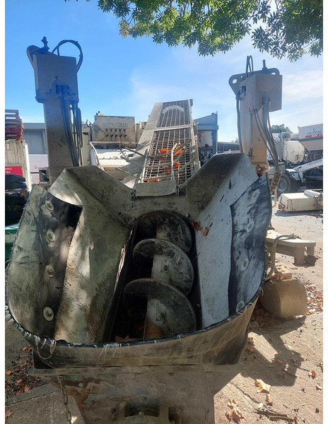 Wirtgen SP150F - Оборудование для бетонных работ: фото 5 Wirtgen SP150F - Оборудование для бетонных работ: фото 5