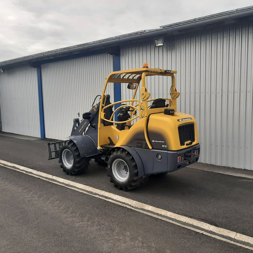 Eurotrac W12 Radlader Hoflader - Компактный фронтальный погрузчик: фото 2 Eurotrac W12 Radlader Hoflader - Компактный фронтальный погрузчик: фото 2