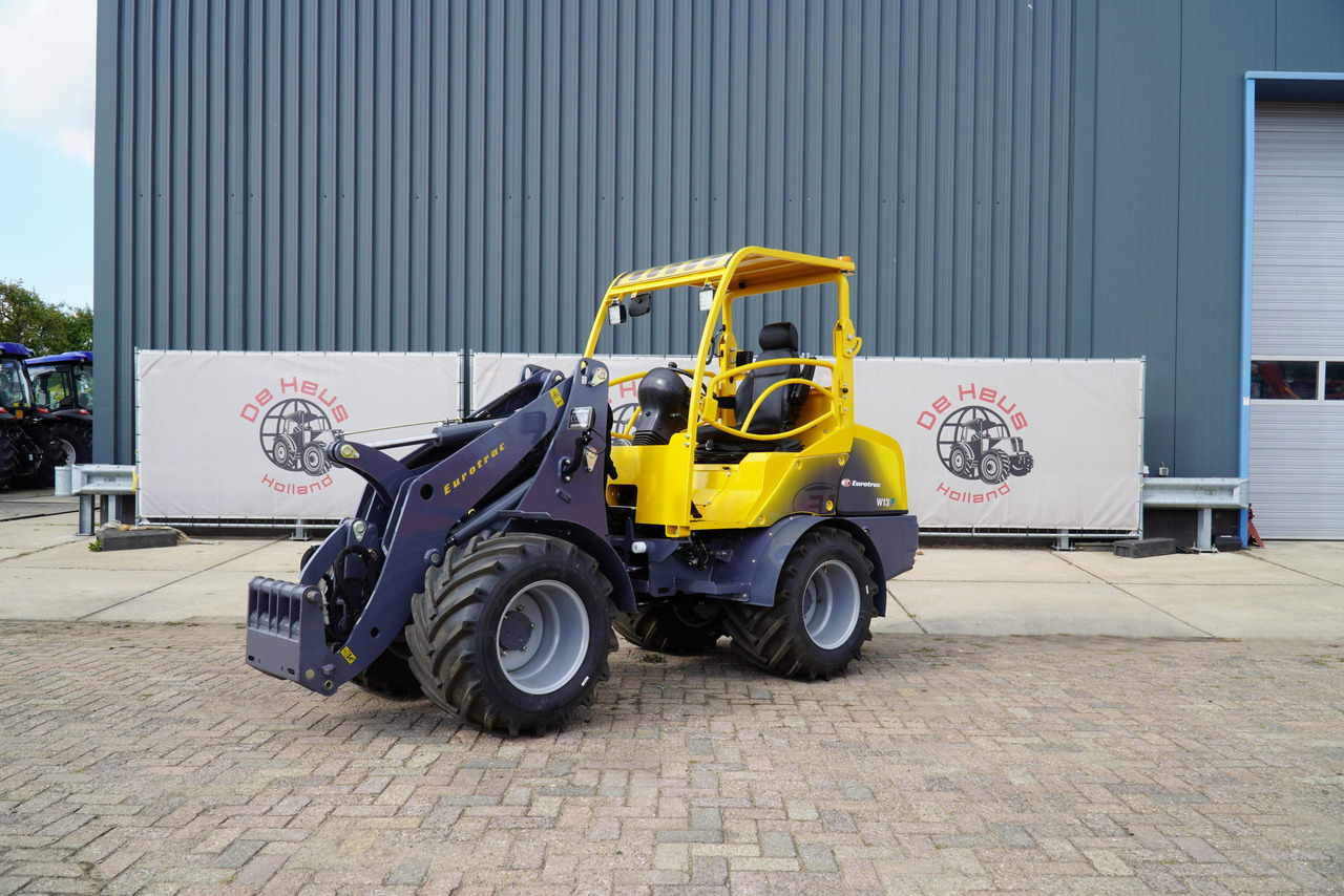 Eurotrac W13 Radlader Hoflader - Компактный фронтальный погрузчик: фото 1 Eurotrac W13 Radlader Hoflader - Компактный фронтальный погрузчик: фото 1