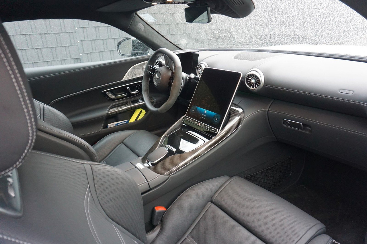 Mercedes-Benz AMG GT 63 4MATIC+ - Купе: фото 3 Mercedes-Benz AMG GT 63 4MATIC+ - Купе: фото 3