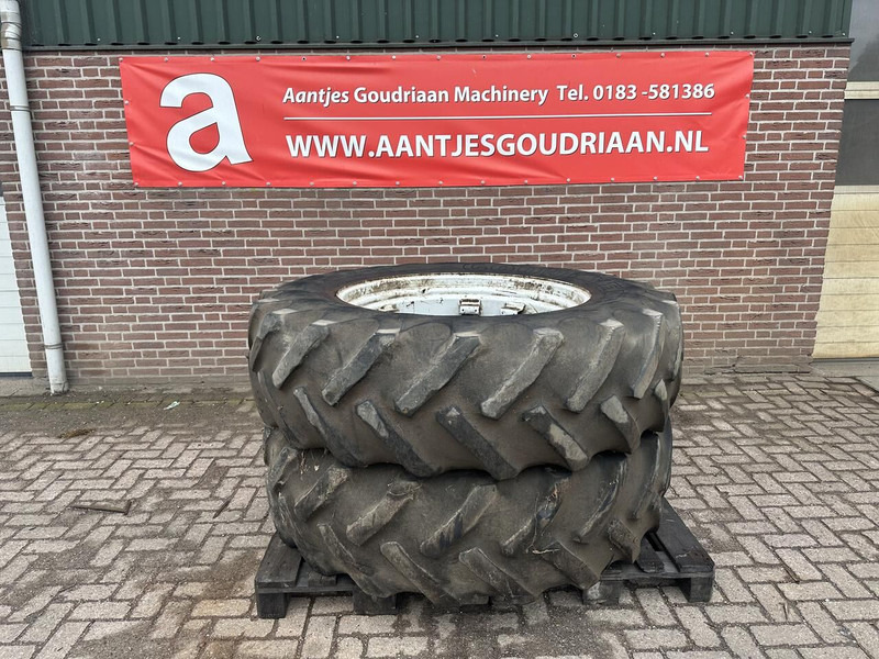 Goodyear 18.4 R38 - Шины и диски: фото 1 Goodyear 18.4 R38 - Шины и диски: фото 1