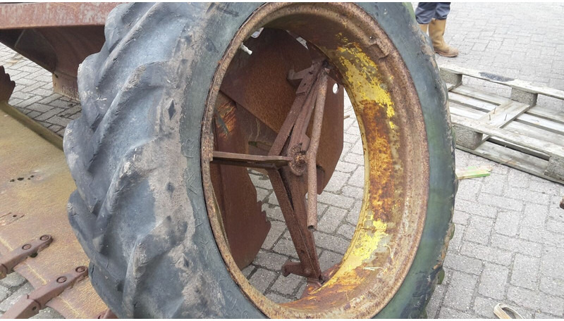 Goodyear - Шины и диски: фото 1 Goodyear - Шины и диски: фото 1