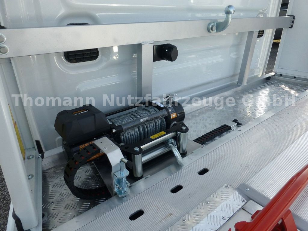Новый Эвакуатор, Фургон Iveco DAILY 70C18 Festplateau Alu Premium Automatik: фото 16