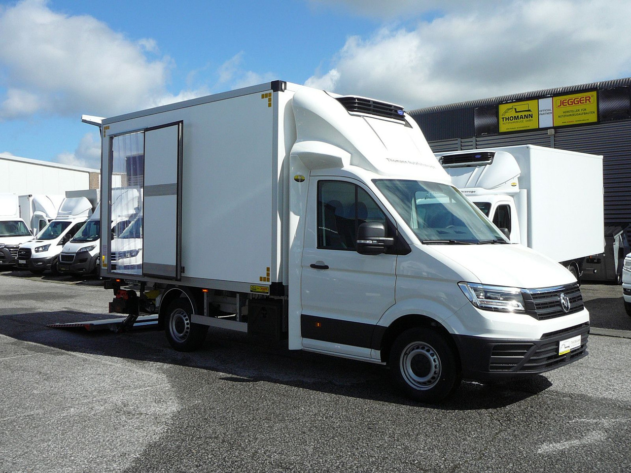 Volkswagen Crafter 177 PS Kühlkoffer LBW Xarios 300 - Фургон-рефрижератор: фото 1 Volkswagen Crafter 177 PS Kühlkoffer LBW Xarios 300 - Фургон-рефрижератор: фото 1