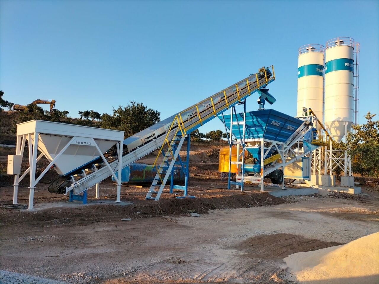 Promax Mobile Concrete Batching Plant PROMAX M60-SNG (60m3/h) - Бетонный завод: фото 1 Promax Mobile Concrete Batching Plant PROMAX M60-SNG (60m3/h) - Бетонный завод: фото 1