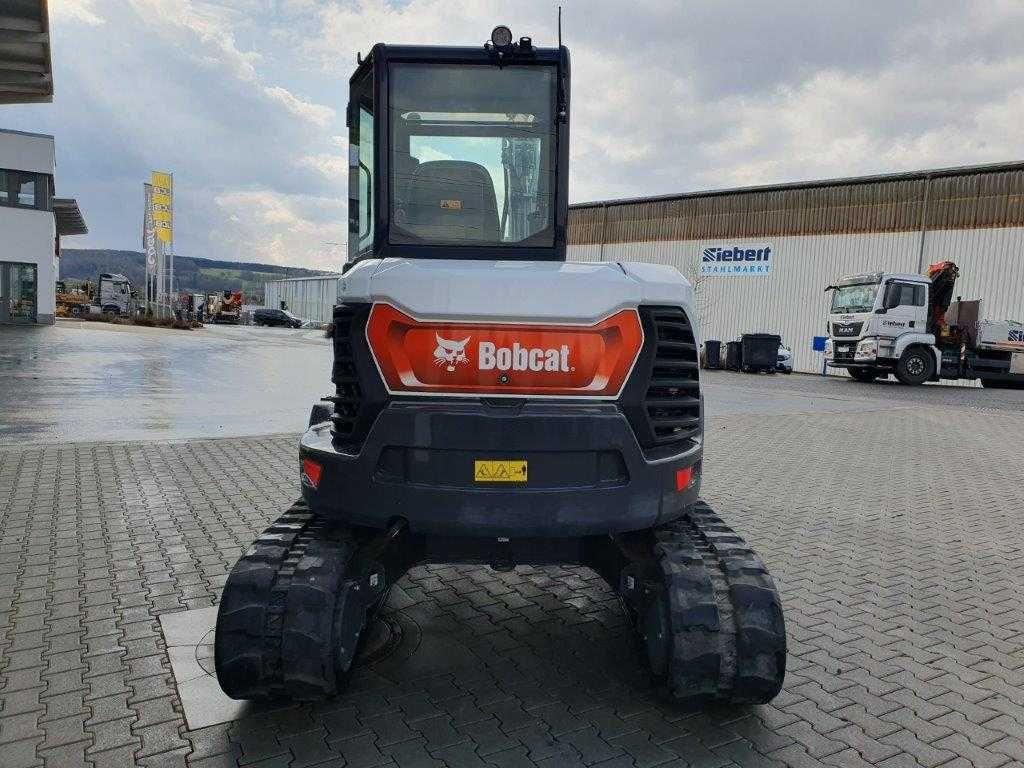 Bobcat E55Z / nur 207h! / 2023 / 1x hydr.GL 1x TL - Гусеничный экскаватор: фото 4 Bobcat E55Z / nur 207h! / 2023 / 1x hydr.GL 1x TL - Гусеничный экскаватор: фото 4