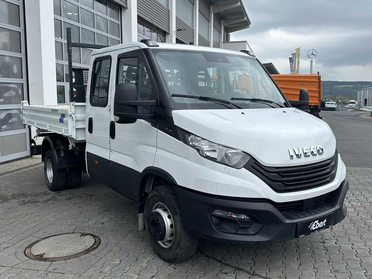 Малотоннажный самосвал Iveco 70C18H 3-S.Kipper *R.3750mm*7Sitze*AHK*: фото 7 Малотоннажный самосвал Iveco 70C18H 3-S.Kipper *R.3750mm*7Sitze*AHK*: фото 7
