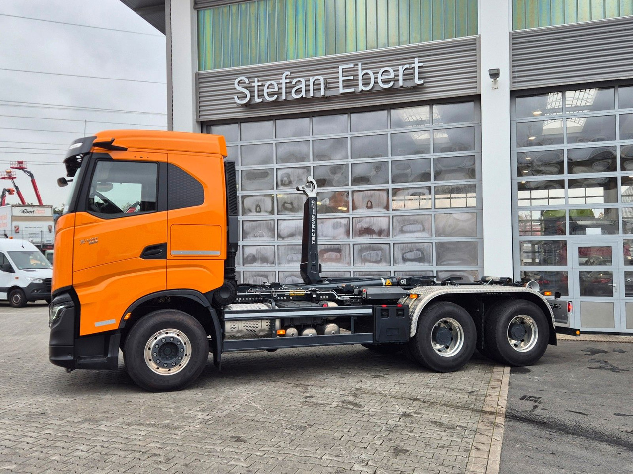 Iveco AS300X58Z/P HR ON+ 6x4 Meiller RS21.60 Funk AHK - Крюковой мультилифт: фото 5 Iveco AS300X58Z/P HR ON+ 6x4 Meiller RS21.60 Funk AHK - Крюковой мультилифт: фото 5