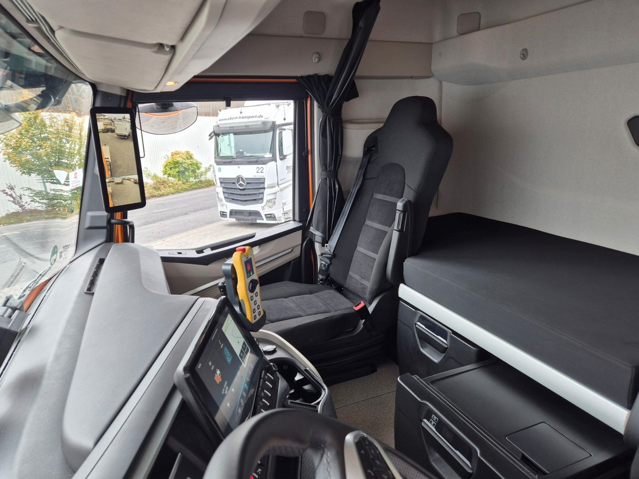 Крюковой мультилифт Iveco AS300X58Z/P HR ON+ 6x4 Meiller RS21.60 Funk AHK: фото 19 Крюковой мультилифт Iveco AS300X58Z/P HR ON+ 6x4 Meiller RS21.60 Funk AHK: фото 19