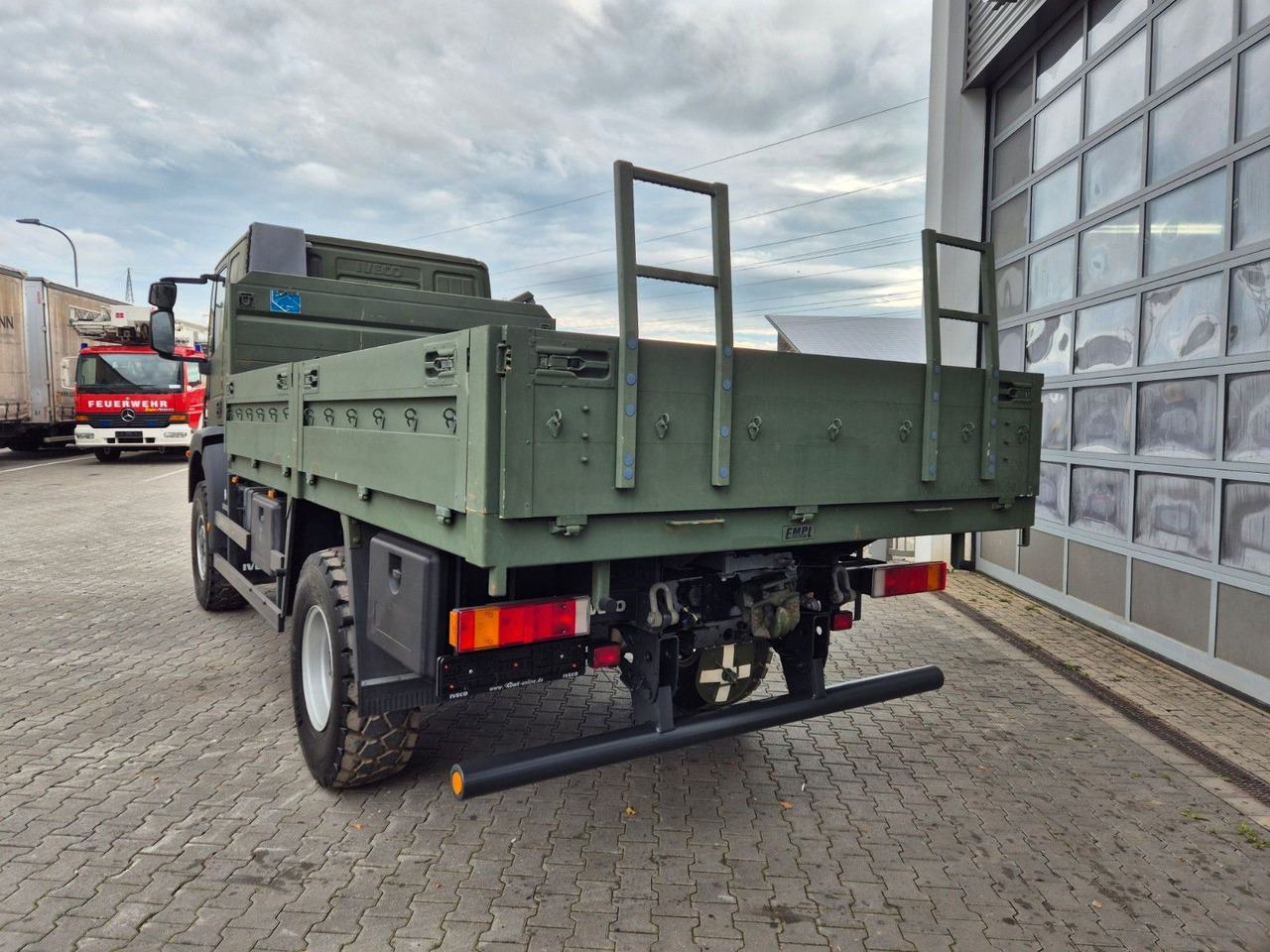 Грузовик бортовой/ Платформа Iveco Eurocargo ML100E22WM-BW 4x4 Pritsche L-Haus Bett: фото 9