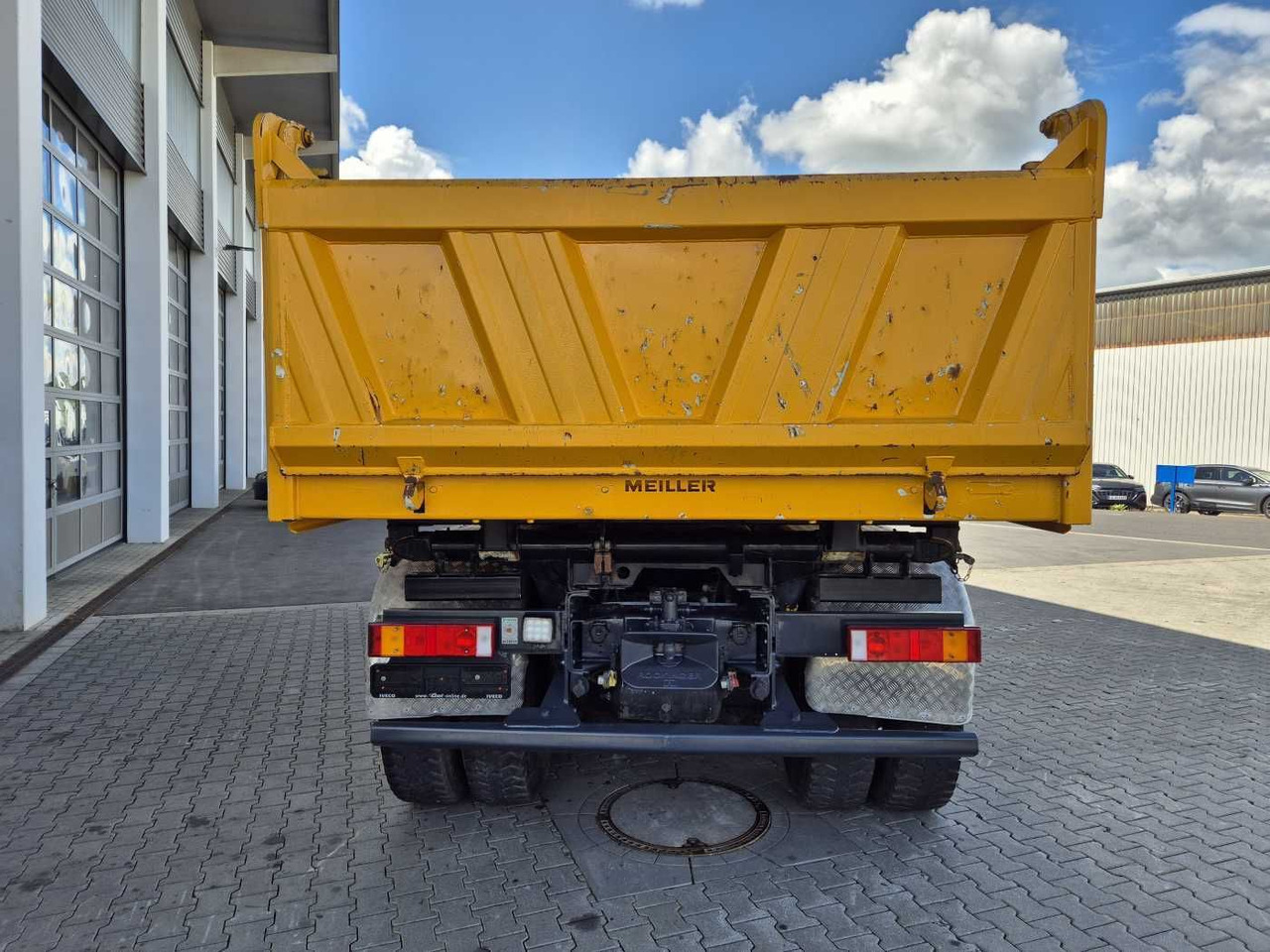 Самосвал Iveco Trakker AD380T50 6x4 Kipper/SZM Wechselsystem: фото 7