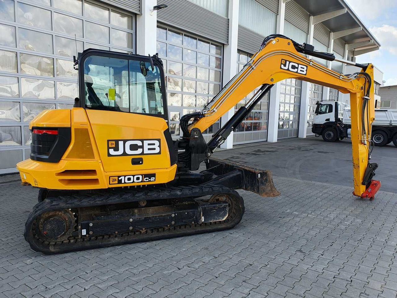 JCB 100C-2 / nur 471h! / 2022 / Lehnhoff HS08 - Гусеничный экскаватор: фото 2 JCB 100C-2 / nur 471h! / 2022 / Lehnhoff HS08 - Гусеничный экскаватор: фото 2