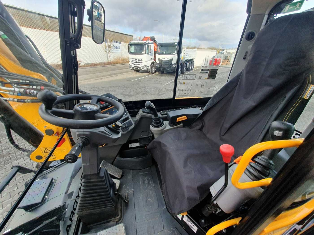 Колёсный экскаватор JCB Hydradig HD 110WT / 2022 / nur 239h! / Powertilt: фото 9
