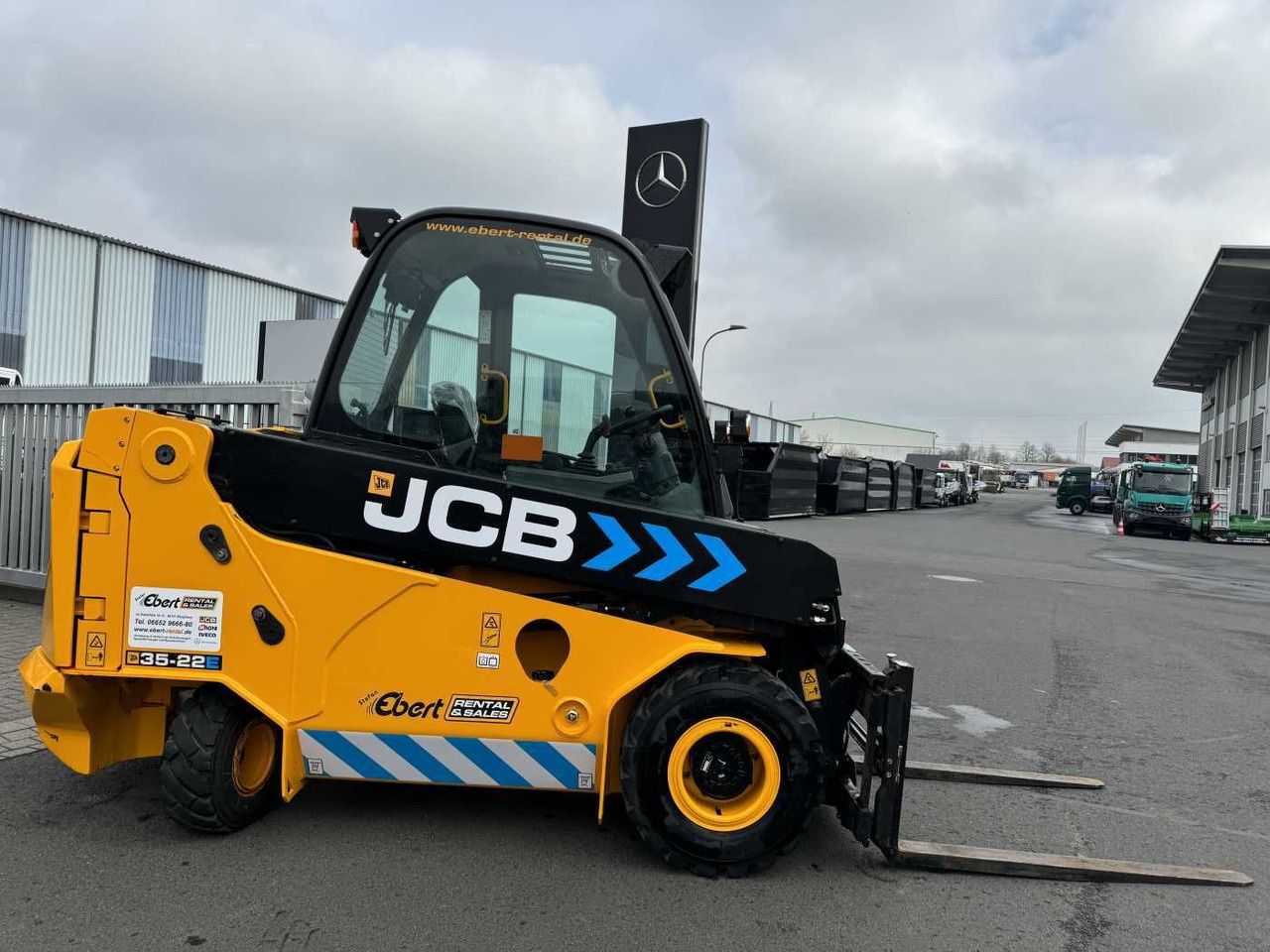 JCB TLT 35-22E Teletruk / Verstellgerät / nur 423h! - Электропогрузчик: фото 5 JCB TLT 35-22E Teletruk / Verstellgerät / nur 423h! - Электропогрузчик: фото 5