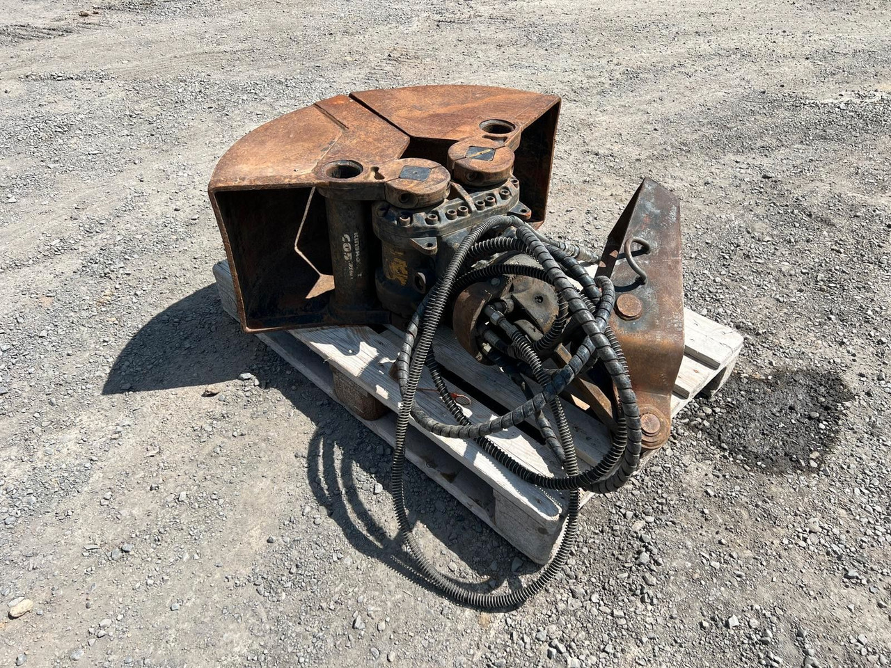 Kinshofer Grabgreifer / C05HPX / MS03 / 3 - 6 to - Грейферный ковш: фото 1 Kinshofer Grabgreifer / C05HPX / MS03 / 3 - 6 to - Грейферный ковш: фото 1